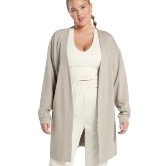 GYMSHARK + Whitney Simmons Oversized Open Front Long Cardigan in Beige Size M - Picture 3 of 8